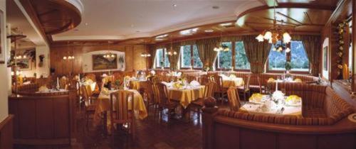 מאיירהופן Alpin-Hotel Schrofenblick מראה חיצוני תמונה